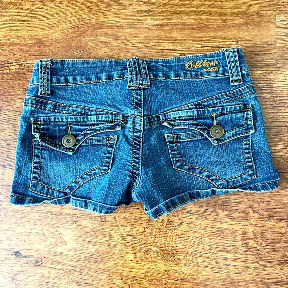 Denim jean shorts. Size 7/8. - Picture 2 of 3